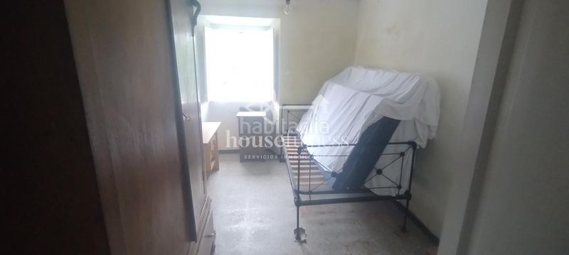 Foto ed401cc4-2574-41cb-b86a-b9cda776c7b5. House with parking in Ortigueira