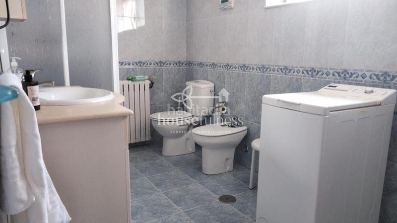 Foto 209ecb3c-cbe9-4f49-9f58-6852c5b6eb35. Chalet avec chauffage parking dans Área Rural Ferrol