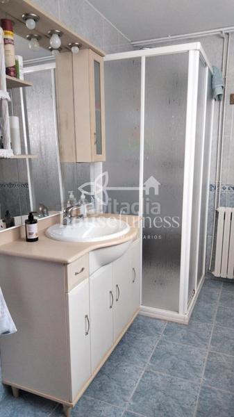 Foto a46b5c7f-7fa5-43f1-ae4b-328d4cf2f6a3. Chalet avec chauffage parking dans Área Rural Ferrol