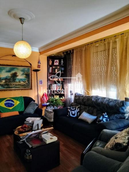 Foto cc4ef2da-d9fa-4645-ae11-46449ed62461. Appartement avec chauffage dans Centro Ferrol