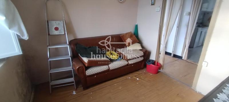 Foto a1e7b1b4-3d73-4f9b-86f7-a8b409a48d7c. Casa a A Malata - Catabois - Ciudad Jardín Ferrol