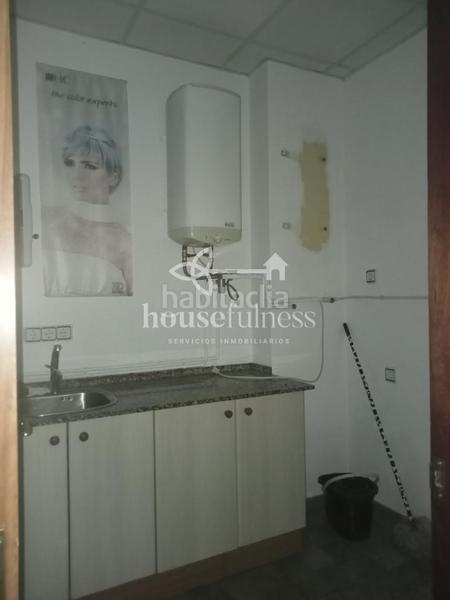 Foto 53beea34-79ba-4e7a-99bf-cb6e9e0f4d2e. Local commercial dans Alto del Castaño Narón