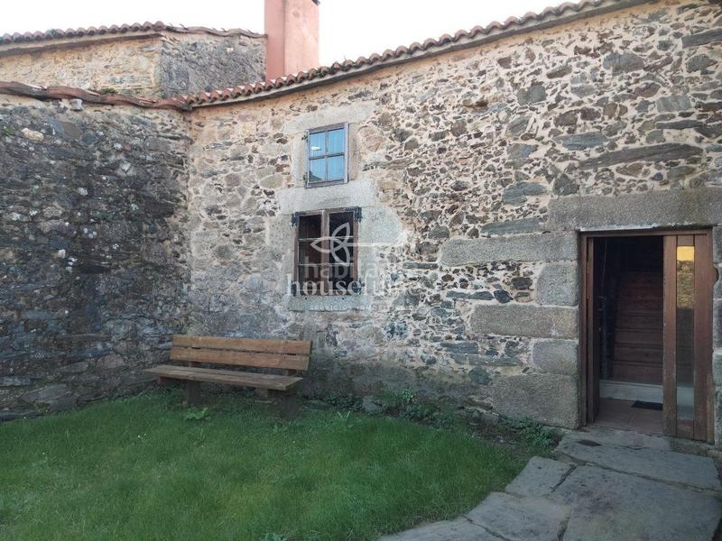 Foto 877b1cce-3648-4347-ac58-1ff6b65782fd. Casale con riscaldamento in A Malata - Catabois - Ciudad Jardín Ferrol