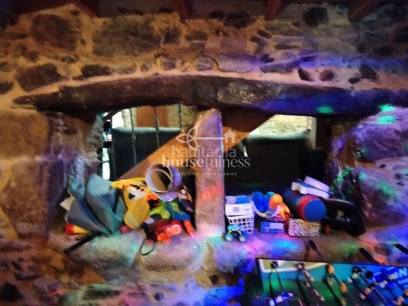 Foto ce3cc59b-7a0f-4daf-91e9-2ac7fbb05483. Casale con riscaldamento in A Malata - Catabois - Ciudad Jardín Ferrol