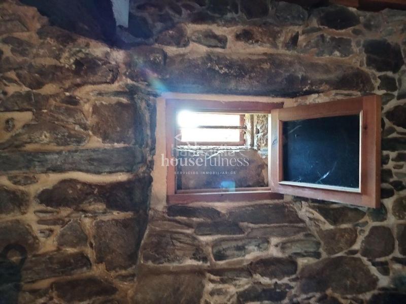 Foto cfdabe81-565d-4401-9d42-0fb1cb7da5ba. Casale con riscaldamento in A Malata - Catabois - Ciudad Jardín Ferrol