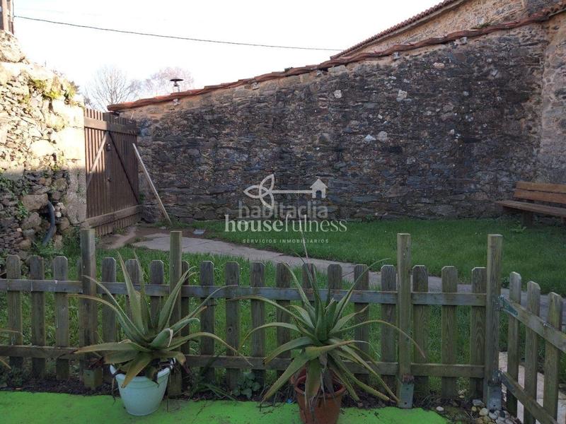 Foto 2ae2fe1d-c0f5-4c31-a446-8e2286480ad3. Masia amb calefacció a A Malata - Catabois - Ciudad Jardín Ferrol