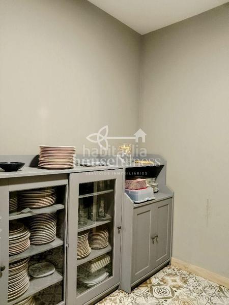 Foto 38d66bfd-bb66-47c6-8243-3da54bce3ff1. Local comercial en A Malata - Catabois - Ciudad Jardín Ferrol