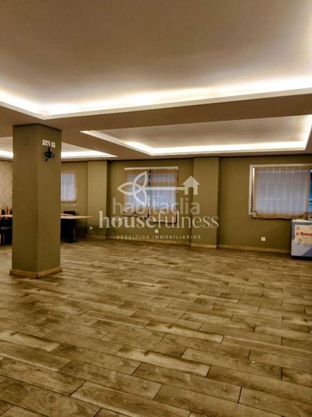 Foto 773fd588-4081-494f-89ea-8b10fb4c0e15. Local comercial en A Malata - Catabois - Ciudad Jardín Ferrol