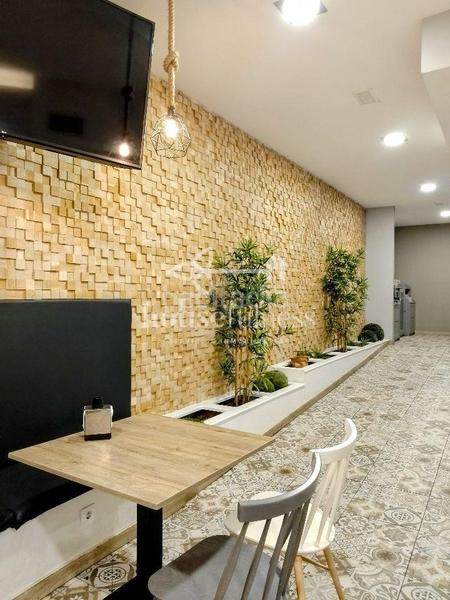 Foto 9e65d47c-6ef0-4e50-bce0-86e8b07a8088. Local comercial en A Malata - Catabois - Ciudad Jardín Ferrol