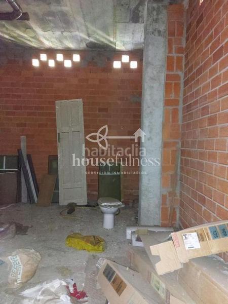 Foto 961937fb-c8f0-464d-9468-5c814b0a14e9. Local comercial a A Gándara Narón