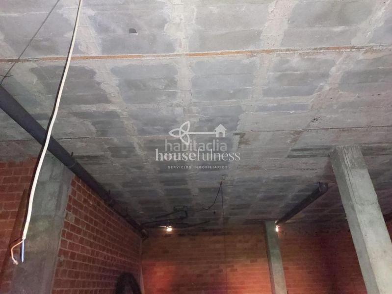 Foto a0a87fe3-fce6-460f-ba2f-f930e6d55d08. Local comercial a A Gándara Narón