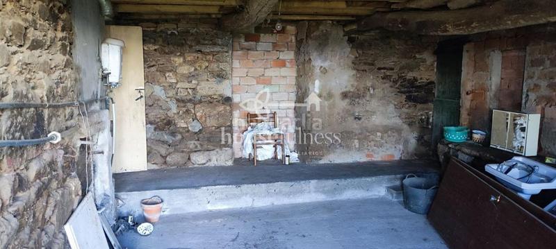 Foto 9e82651f-2d23-4033-82dd-e1ce9b7b6528. Casa con parcheggio in Fene