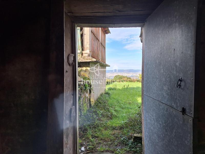 Foto bc47ddf2-82c4-4631-8730-94da526c03b0. Casa con parcheggio in Fene