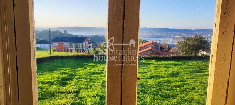 Foto 6cf6592d-fd6d-4c97-b3ca-4a4aa0ed66e0. House with parking in Fene