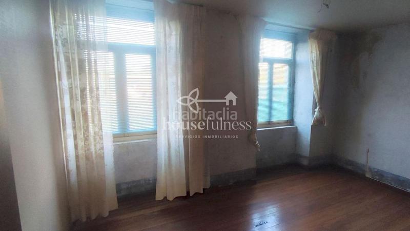 Foto d60a2b3a-3648-4484-851f-7713cb769eff. House with parking in Fene