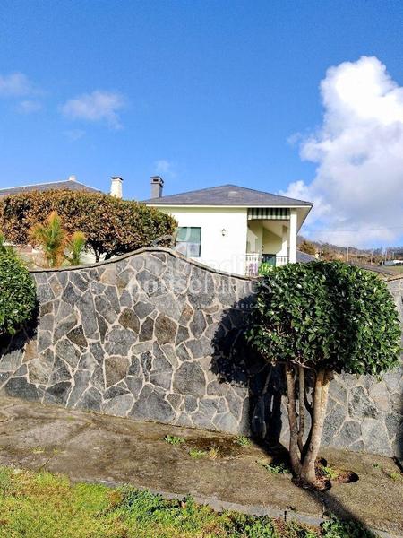 Foto 1dde4378-f30e-447f-bd8a-4b9d49e1ad04. Chalet mit heizung parking in Valdoviño