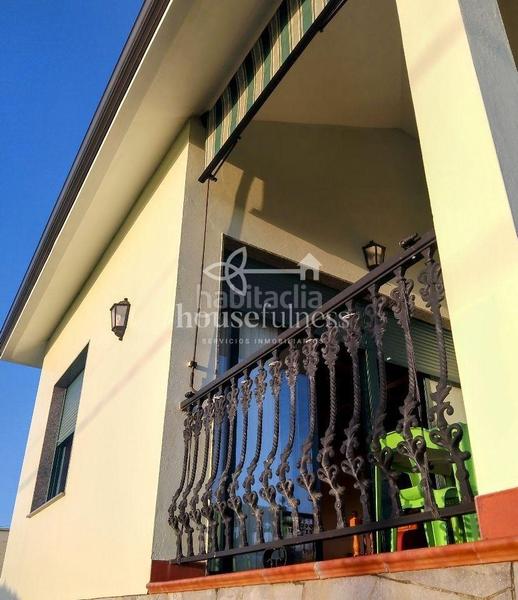 Foto 25b34dee-b071-4bc2-9890-71a2de986c9e. Chalet mit heizung parking in Valdoviño