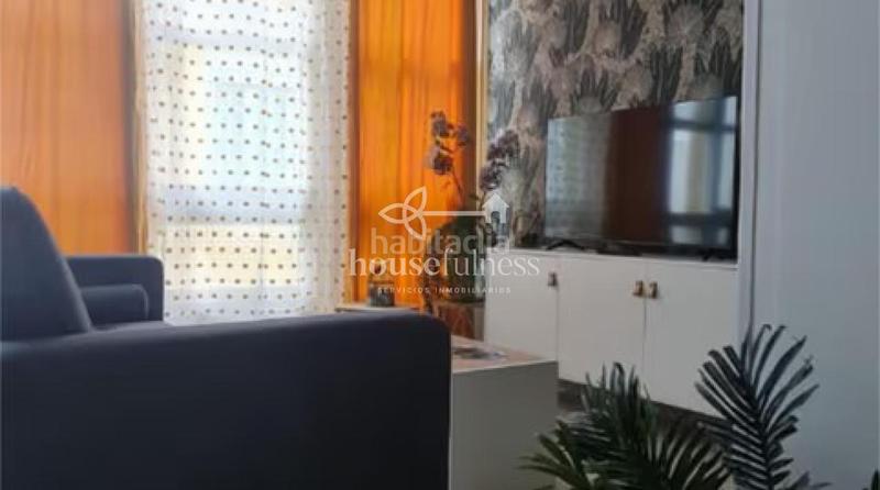 Foto 8dc62430-e882-498d-a88a-a2b36ff3e465. Edifici a Cedeira