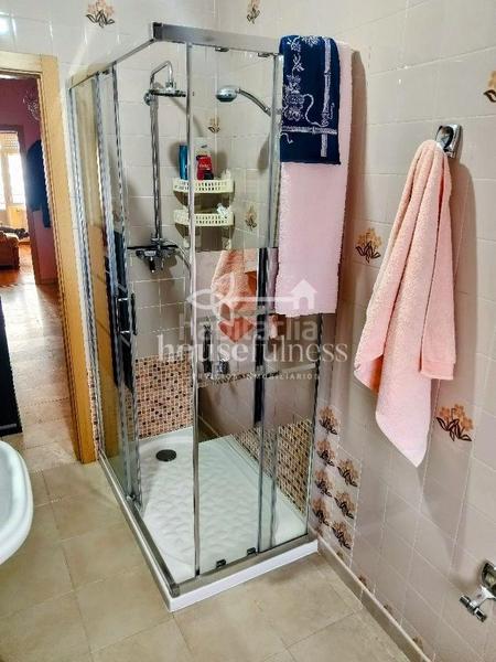 Foto 2a296f24-6096-4a24-8f2f-1af7aef351b5. Flat with heating parking in Cariño