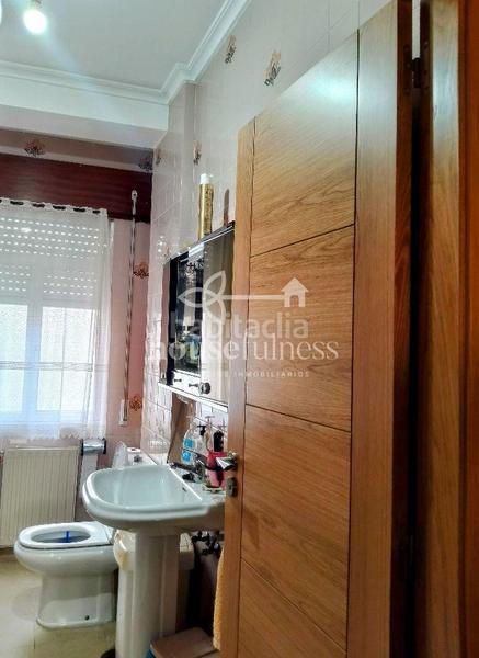 Foto d88df480-924e-48c1-b388-e2bae7417c82. Pis amb calefacció aparcament a Cariño