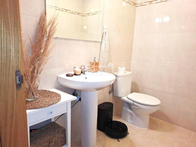 Foto f369a444-f3f4-4cad-96b7-85eb7e99aa4c. Duplex with heating parking in Fene