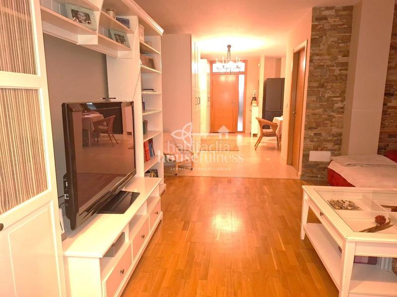 Foto 898ecb8a-7067-40b5-9ecc-212022365c39. Duplex avec chauffage parking dans Fene