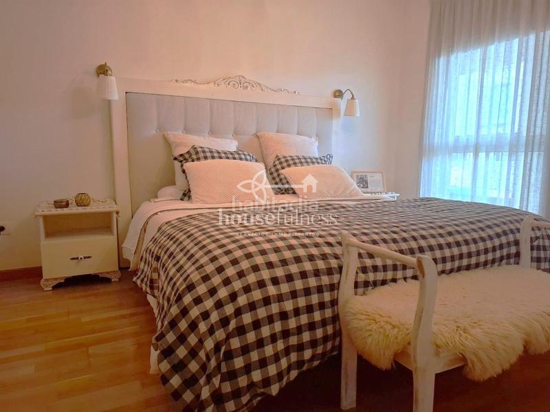 Foto eacf3b78-b4e8-4f9c-abf8-961b51b4167e. Duplex avec chauffage parking dans Fene