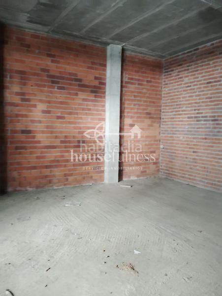 Foto 08ca439f-ca91-4402-ac17-fc9ca9a9cdf1. Local comercial en A Malata - Catabois - Ciudad Jardín Ferrol