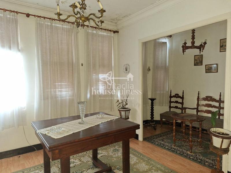 Foto 61caaf44-3f56-438d-9eed-a857232176f8. Casa amb calefacció a Neda