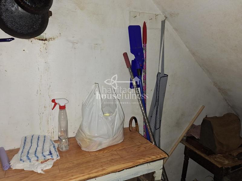 Foto 1b5f3313-b73f-45e6-a04d-7f2baf1aadfa. Haus mit heizung in Neda