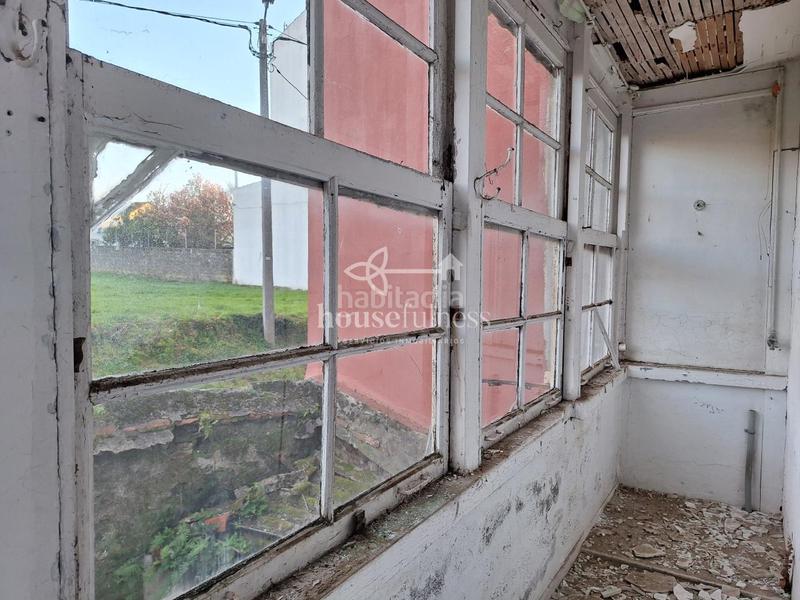 Foto 55cf6549-7f34-4f74-bd4f-ac42fe1aeef1. Haus mit heizung in Neda