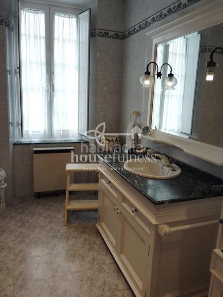 Foto d07ee449-7e5b-4c16-8ad9-3d1e5416d961. Chalet avec chauffage parking dans Valdoviño