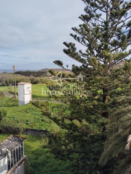 Foto fc7bd9a2-d972-4338-ba09-9d8722f9e1cd. Chalet avec chauffage parking dans Valdoviño