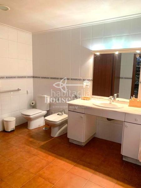 Foto d35781a4-445f-4b86-b215-67fe4713c159. Country house with heating parking pool in Área Rural Ferrol