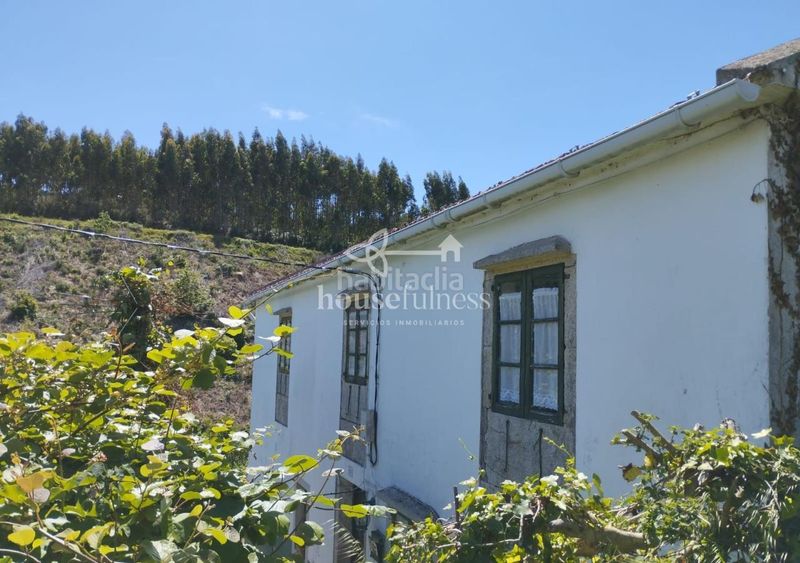 Foto 0a739344-f378-4b35-b3df-d2a3bdbaa860. Masia amb calefacció aparcament piscina a Área Rural Ferrol