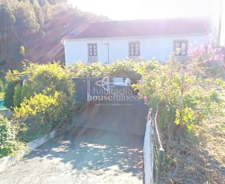 Foto cc8d6af4-1263-4d10-92f0-062075f546d6. Masia amb calefacció aparcament piscina a Área Rural Ferrol