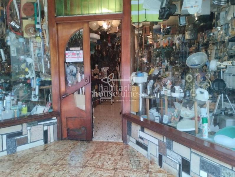 Foto afb02988-a524-4213-b218-09e775872238. Local commercial dans Alto del Castaño Narón