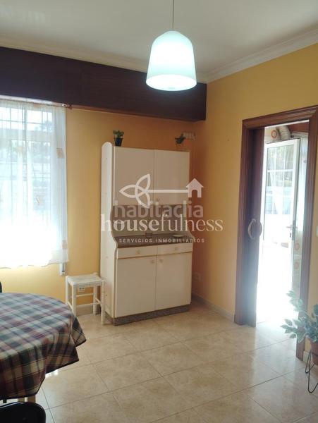 Foto c4dbb2a5-ab2e-4585-bd13-06ebb18bc54e. Chalet with heating parking in Piñeiros - Freixeiro Narón