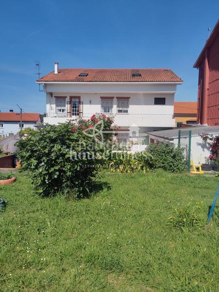 Foto 00b296a1-8c3d-4038-9cab-f331b017f4a0. Chalet avec chauffage parking dans Piñeiros - Freixeiro Narón