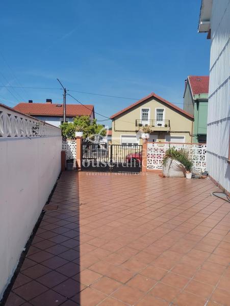 Foto 637adcab-371f-47be-b195-a22e99de26ff. Chalet avec chauffage parking dans Piñeiros - Freixeiro Narón