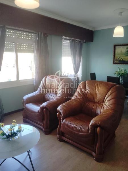 Foto d69ba7f7-6af5-400c-aed0-11b5e733e16a. Chalet con riscaldamento parcheggio in Piñeiros - Freixeiro Narón