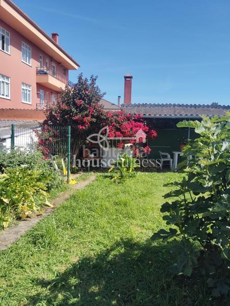Foto dcb6a505-b485-44d0-9de7-ee76b2b1c9a9. Chalet con riscaldamento parcheggio in Piñeiros - Freixeiro Narón