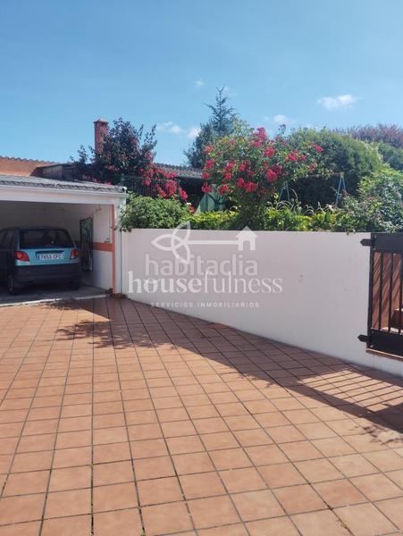 Foto a62a88dd-eb7c-4dc0-a460-16e005779594. Xalet amb calefacció aparcament a Piñeiros - Freixeiro Narón
