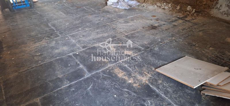 Foto bcd21749-7272-4432-903a-be97002f55ed. Casa amb calefacció a O Feal - Xubia Narón