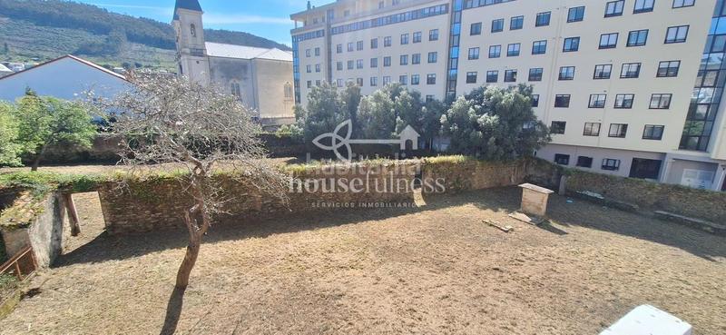 Foto fb10dfcc-1aa7-40d8-9847-e315ef5ffc21. Casa en O Feal - Xubia Narón