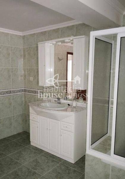 Foto 85216e80-1312-4b1a-aa26-597ee8289d48. Casa amb aparcament a Área Rural Ferrol