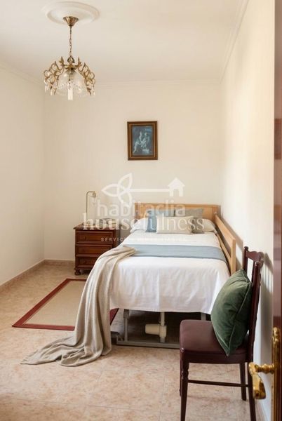 Foto f318b1c1-3fda-4c00-9a73-d1b7837a8879. Casa amb aparcament a Área Rural Ferrol