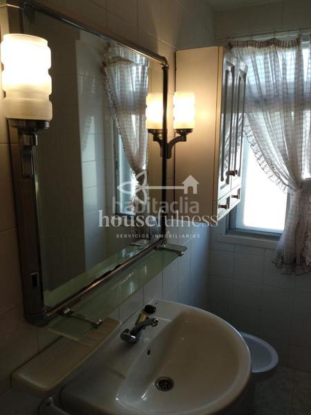 Foto 5052eded-a8e7-480e-a7a5-109547c76115. Pis amb calefacció aparcament a Caranza Ferrol