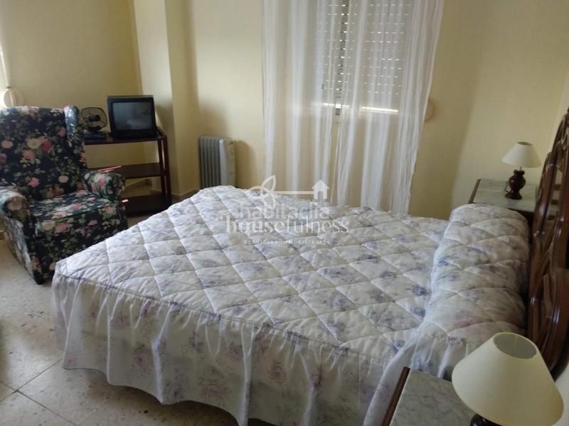 Foto 9b1e2af7-3542-495a-91da-917db98db050. Pis amb calefacció aparcament a Caranza Ferrol