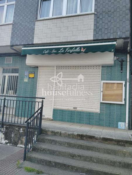 Foto 84e6e9e4-1db7-41ad-aa14-90f294de6c9d. Local comercial en A Malata - Catabois - Ciudad Jardín Ferrol